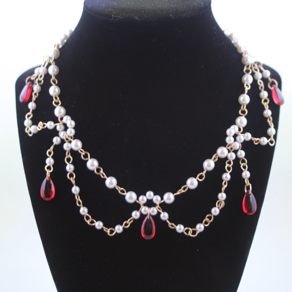 Elegant Pearl and Red Teardrop Necklace